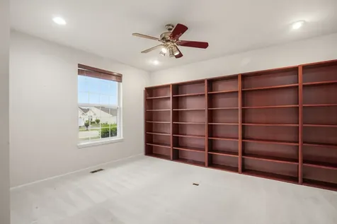 3622 Monticeto Circle Mundelein IL 60060