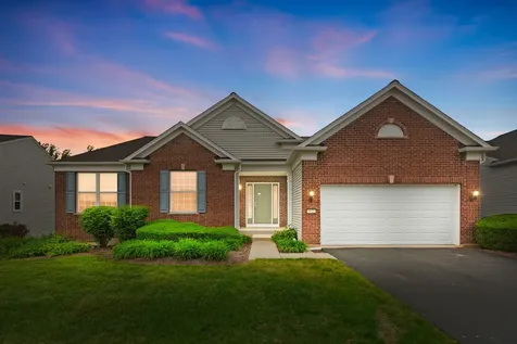 3622 Monticeto Circle Mundelein IL 60060