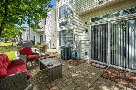 956 Mesa Drive Lake In The Hills IL 60156