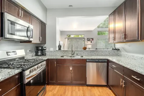 956 Mesa Drive Lake In The Hills IL 60156
