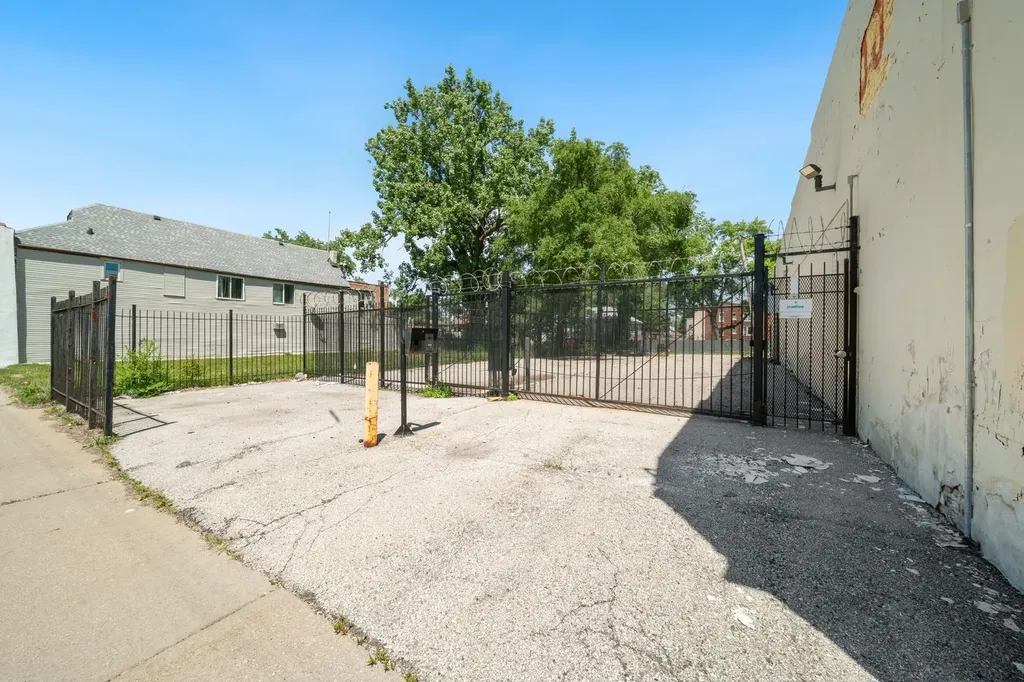 6059 South Ashland Avenue Chicago IL 60636