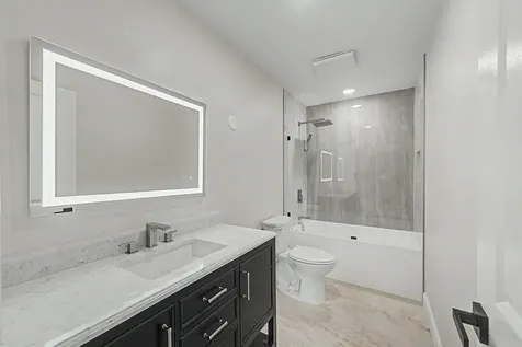 15 Turning Shore Drive South Barrington IL 60010
