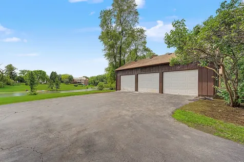 15 Turning Shore Drive South Barrington IL 60010