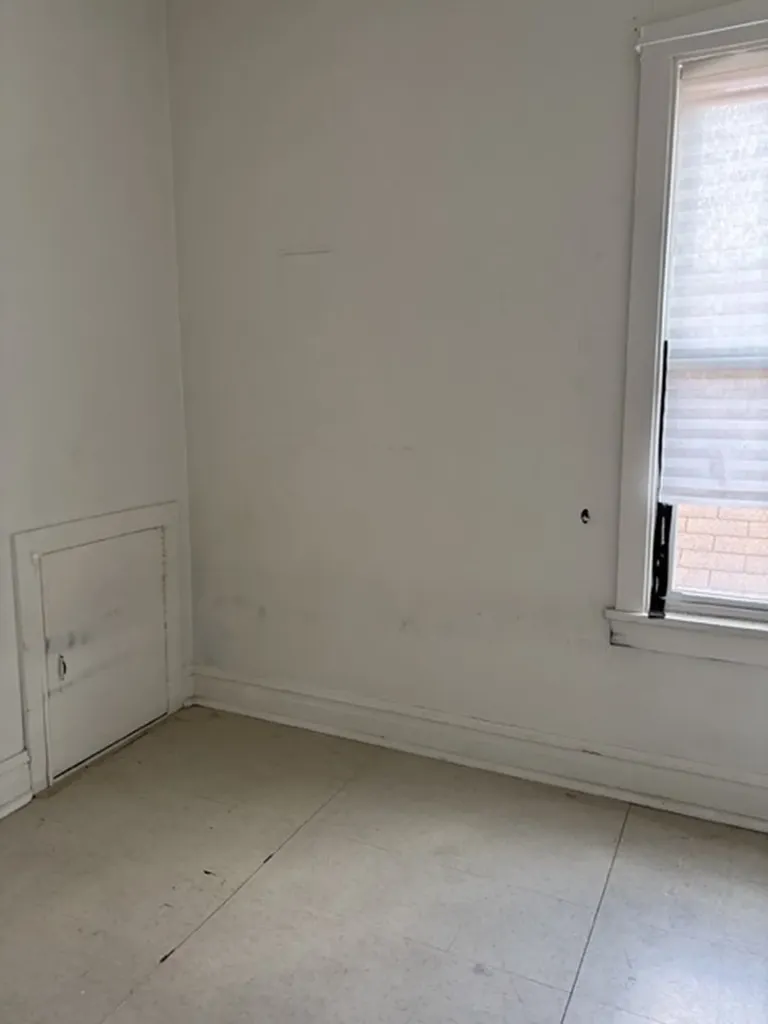 3327 South Lituanica Avenue Chicago IL 60608