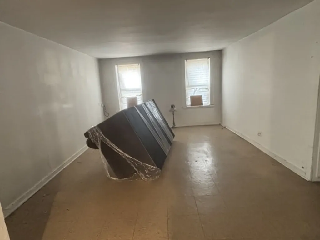 3327 South Lituanica Avenue Chicago IL 60608