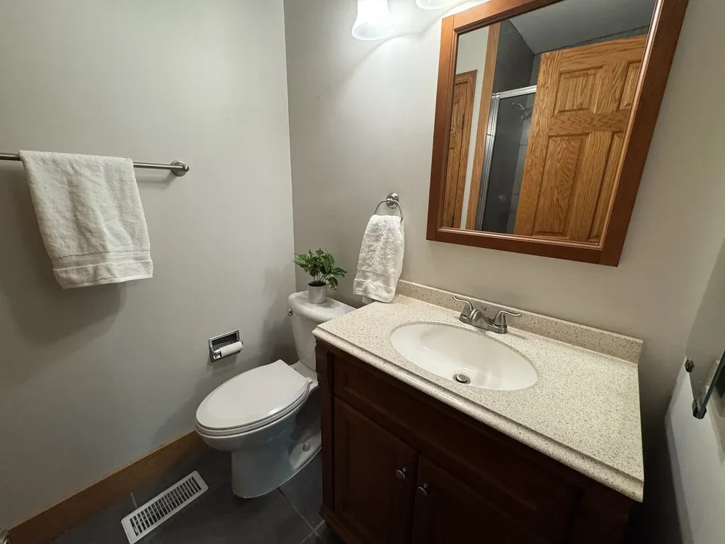 1901 Gresham Circle Wheaton IL 60189