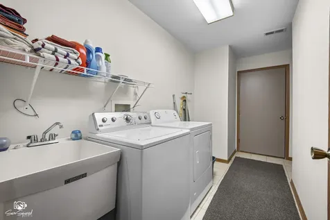 2417 Par Four Court Joliet IL 60436