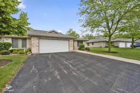 2417 Par Four Court Joliet IL 60436