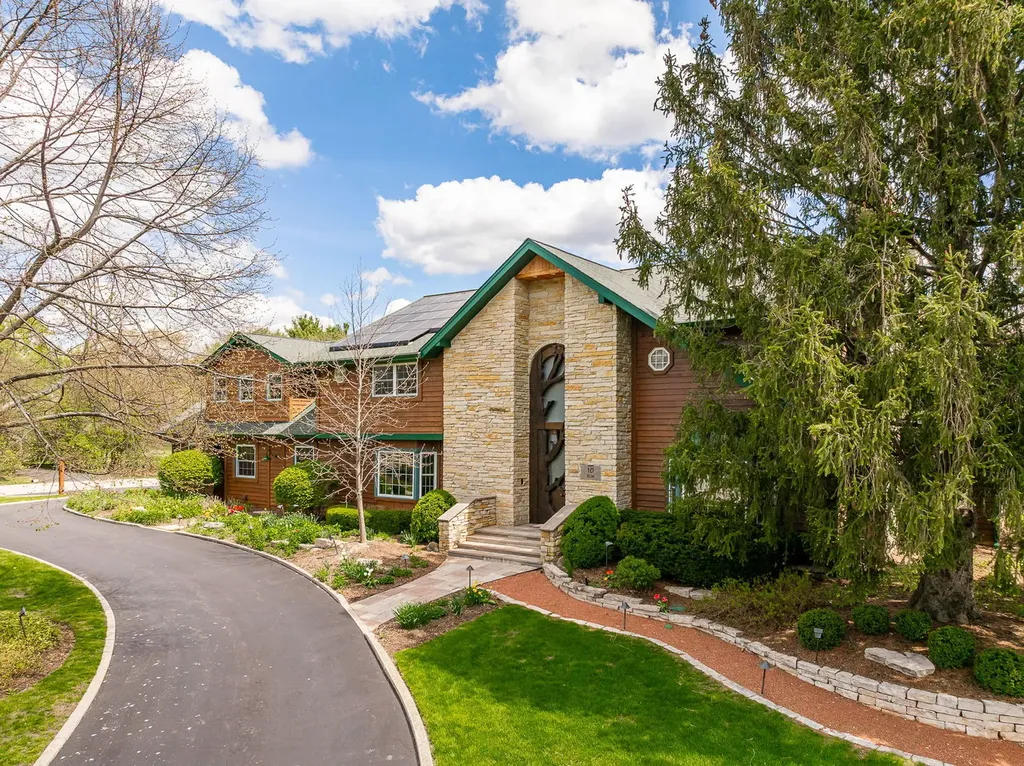 10 Elm Street Hawthorn Woods IL 60047