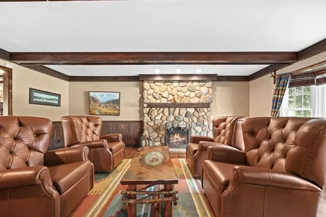 10 Elm Street Hawthorn Woods IL 60047