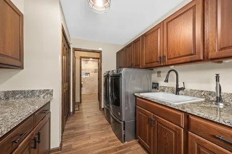 10 Elm Street Hawthorn Woods IL 60047