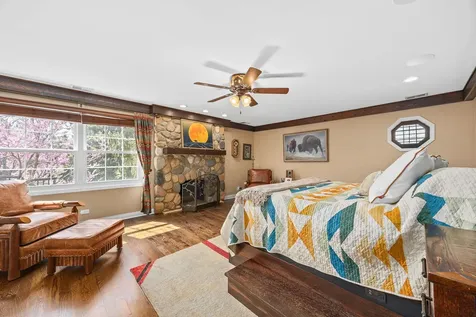 10 Elm Street Hawthorn Woods IL 60047