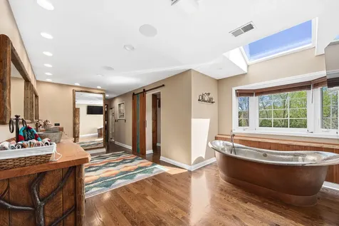 10 Elm Street Hawthorn Woods IL 60047