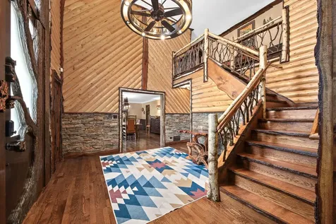 10 Elm Street Hawthorn Woods IL 60047