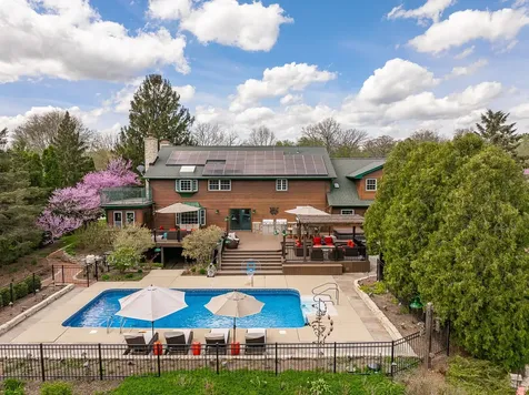 10 Elm Street Hawthorn Woods IL 60047