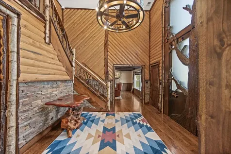 10 Elm Street Hawthorn Woods IL 60047