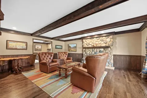 10 Elm Street Hawthorn Woods IL 60047