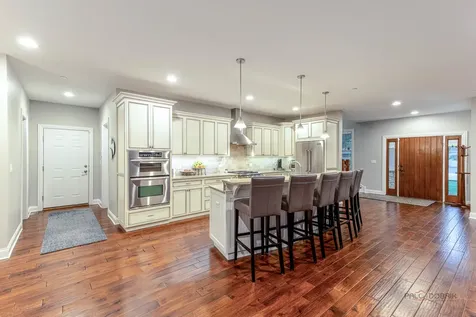 2309 Walters Avenue Northbrook IL 60062