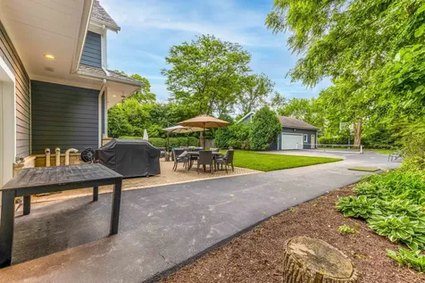 2309 Walters Avenue Northbrook IL 60062