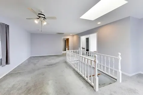 6040 North Niagara Avenue Chicago IL 60631