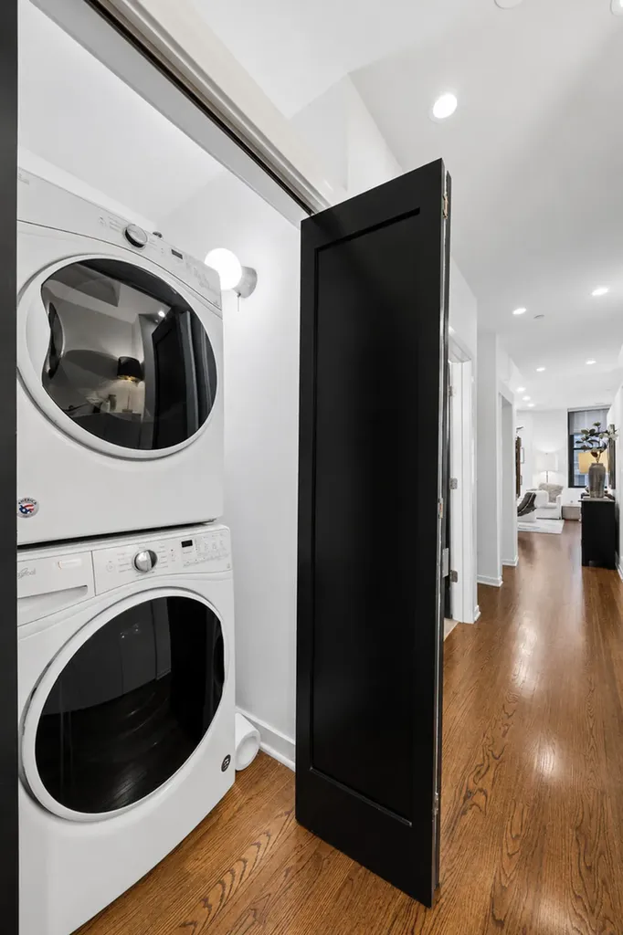 208 West Washington Street Chicago IL 60606