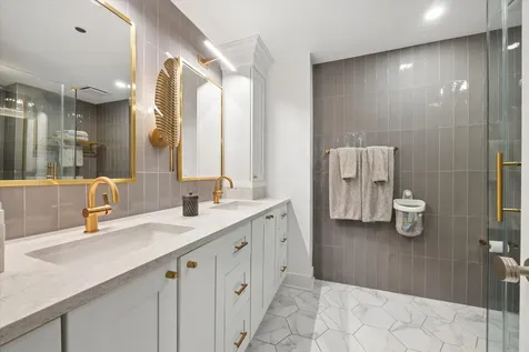 208 West Washington Street Chicago IL 60606