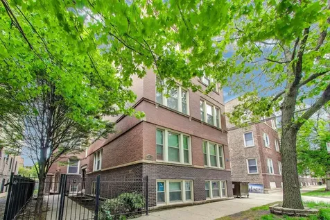 1918 West Cullom Avenue Chicago IL 60613