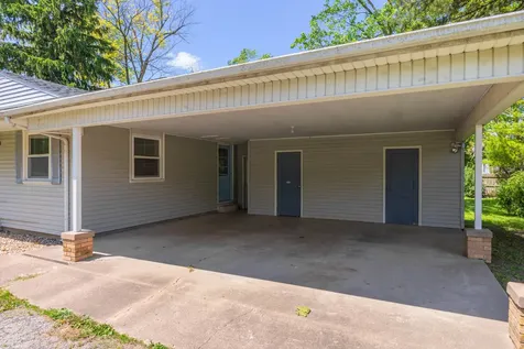 309 West Torrance Avenue Pontiac IL 61764
