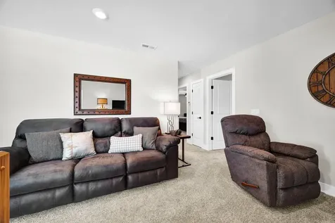 5105 Finlen Lane Bloomington IL 61705