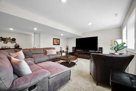 5105 Finlen Lane Bloomington IL 61705