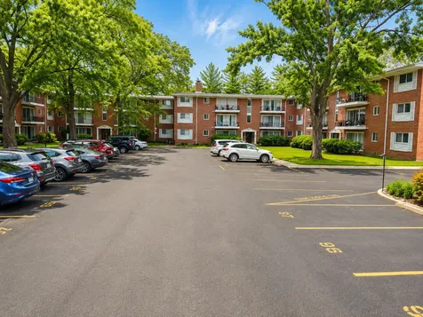 10115 Old Orchard Court Skokie IL 60076