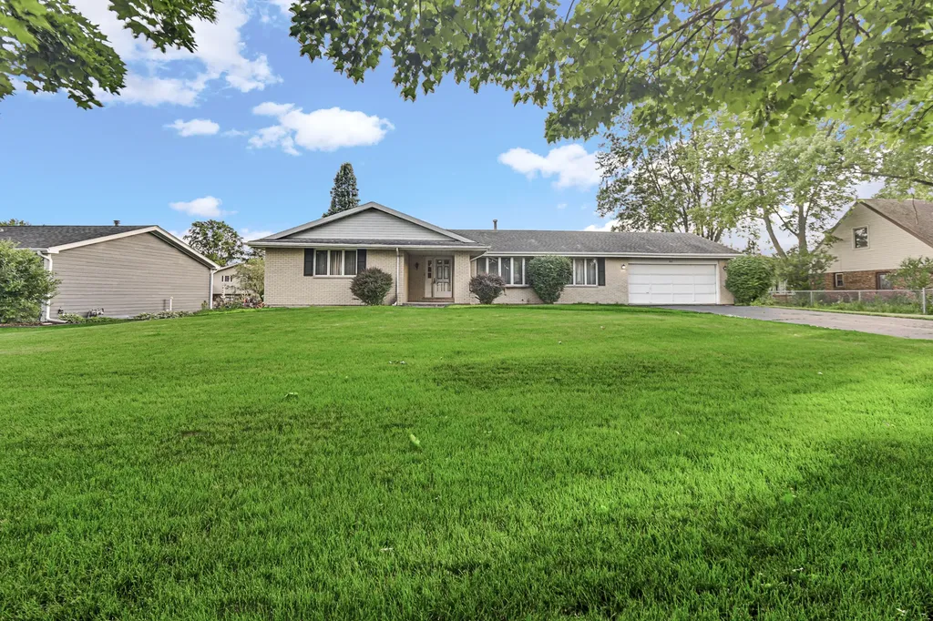 325 Wintree Lane New Lenox IL 60451