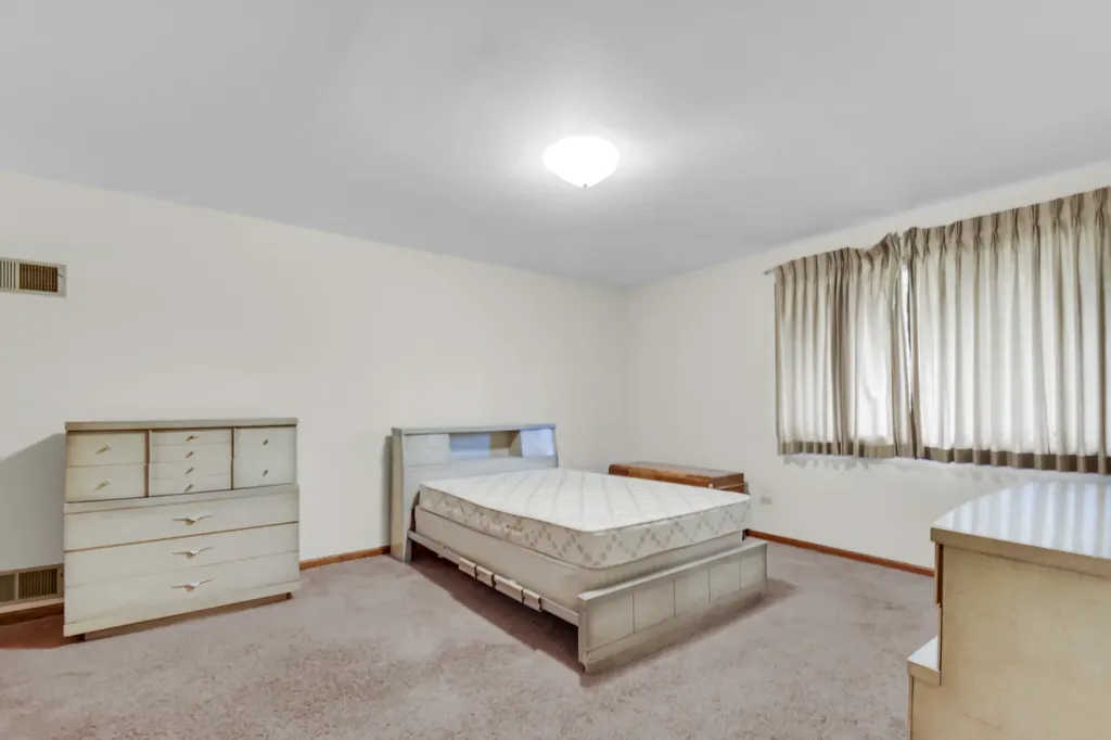 325 Wintree Lane New Lenox IL 60451