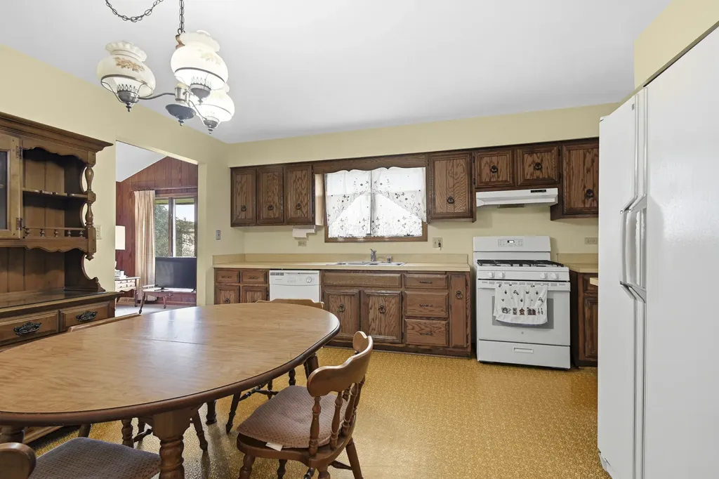 325 Wintree Lane New Lenox IL 60451