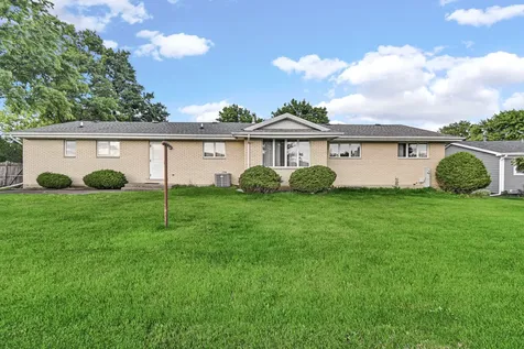 325 Wintree Lane New Lenox IL 60451