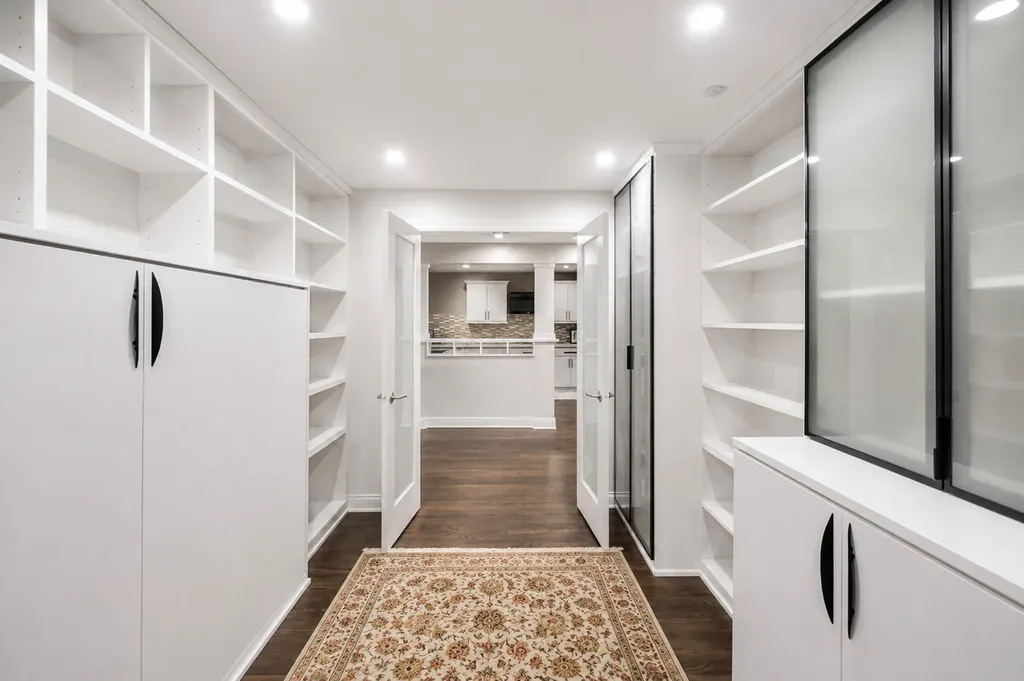 680 North Lake Shore Drive Chicago IL 60611