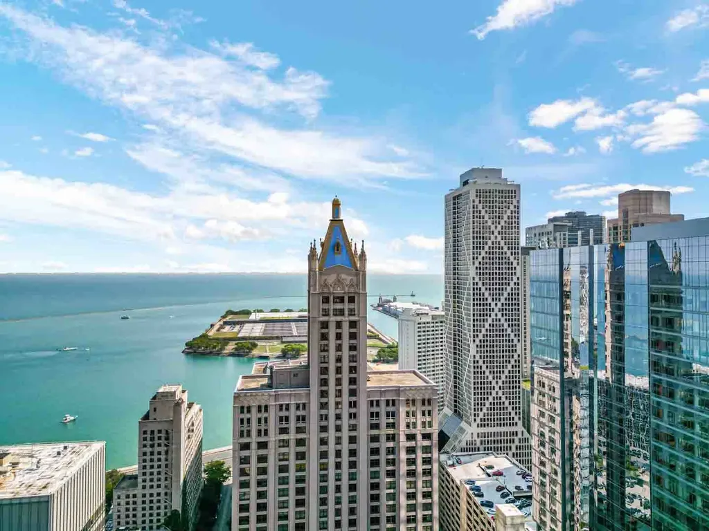 680 North Lake Shore Drive Chicago IL 60611