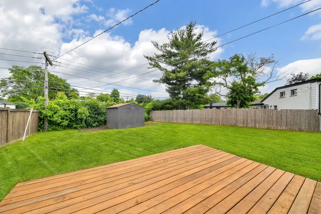 199 South Linden Avenue Elmhurst IL 60126
