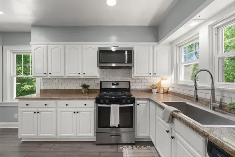 3740 30TH Street Rock Island IL 61201