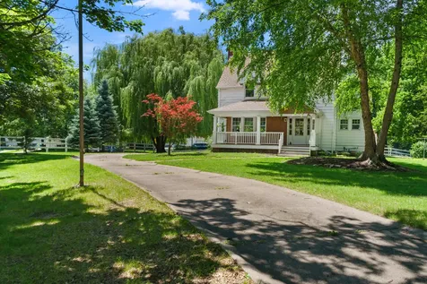 3740 30TH Street Rock Island IL 61201