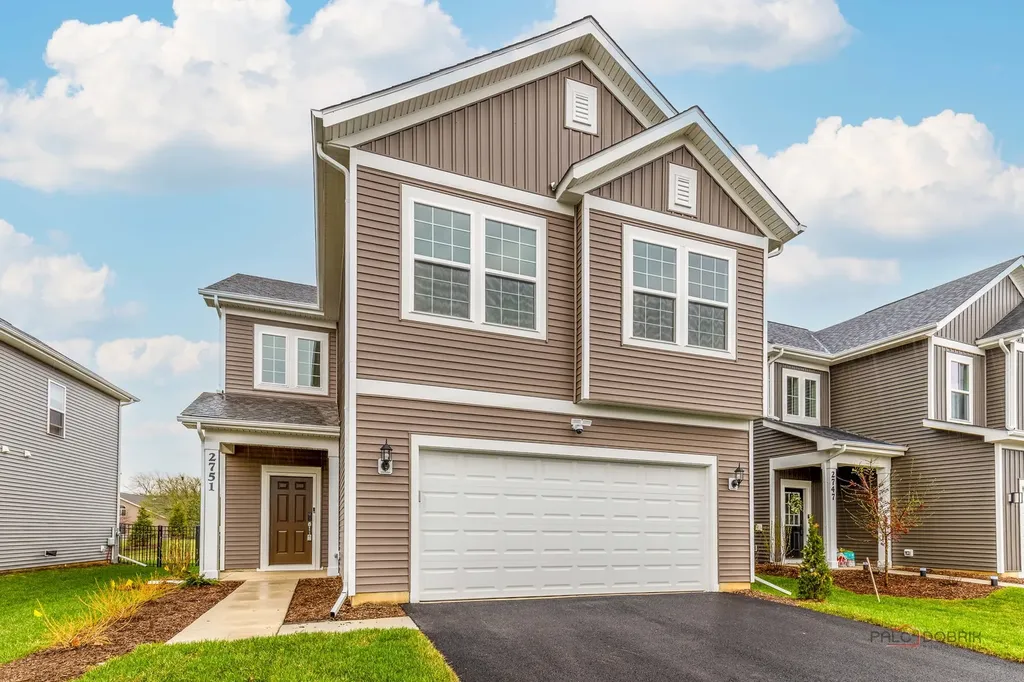 2751 Lawlor Lane Naperville IL 60564