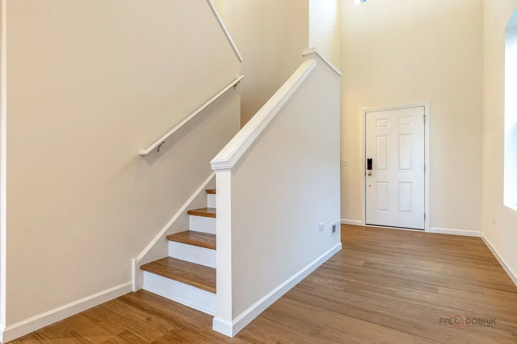 2751 Lawlor Lane Naperville IL 60564