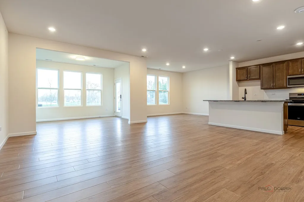 2751 Lawlor Lane Naperville IL 60564