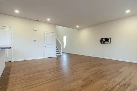 2751 Lawlor Lane Naperville IL 60564
