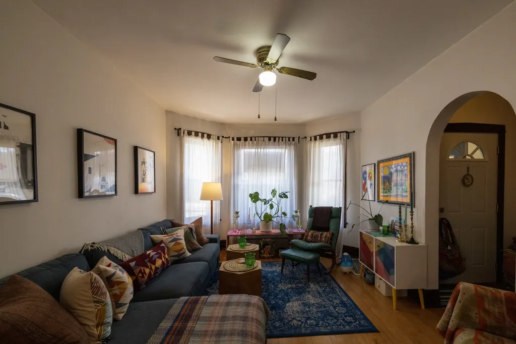 2648 North Francisco Avenue Chicago IL 60647