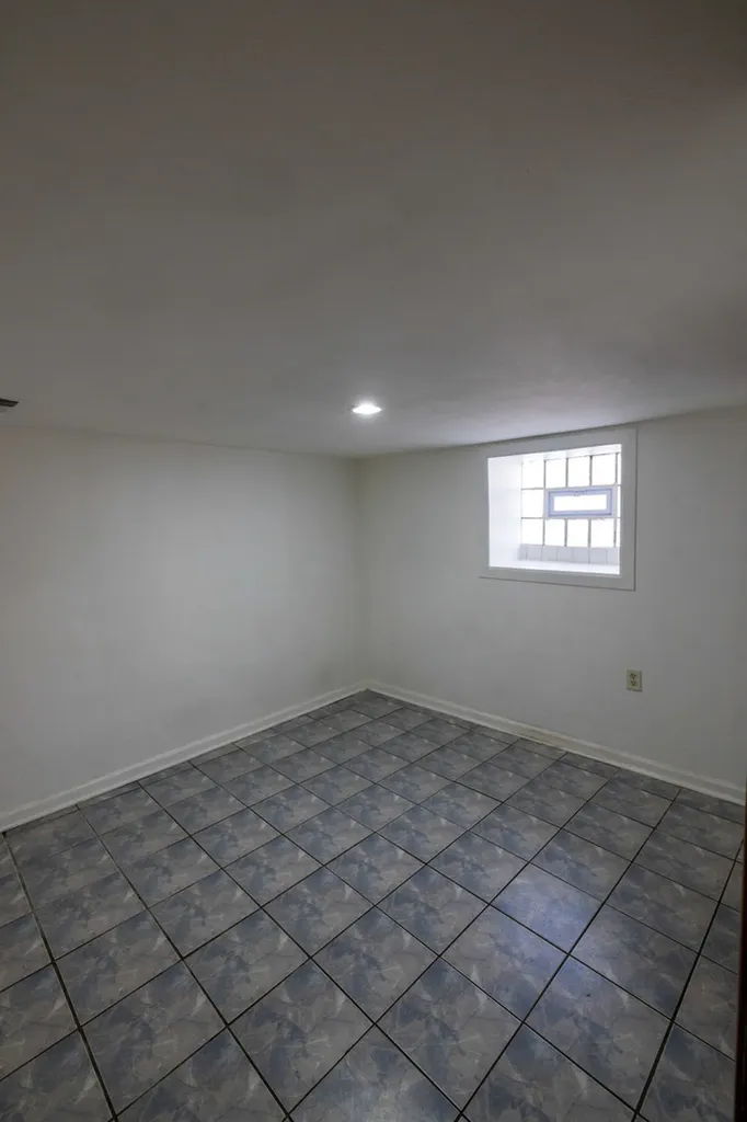 2648 North Francisco Avenue Chicago IL 60647