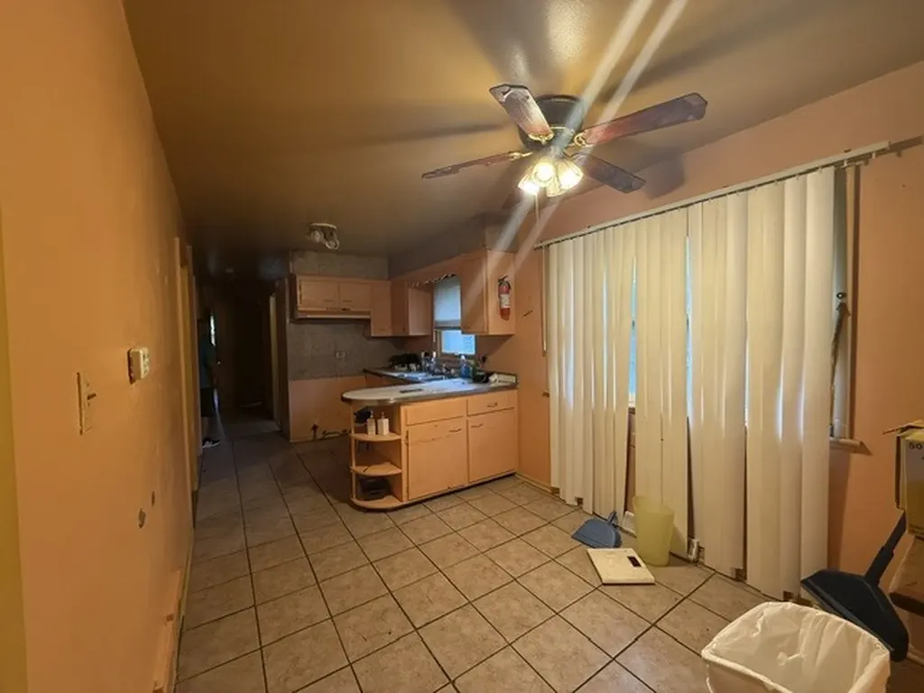 5953 South Throop Street Chicago IL 60636