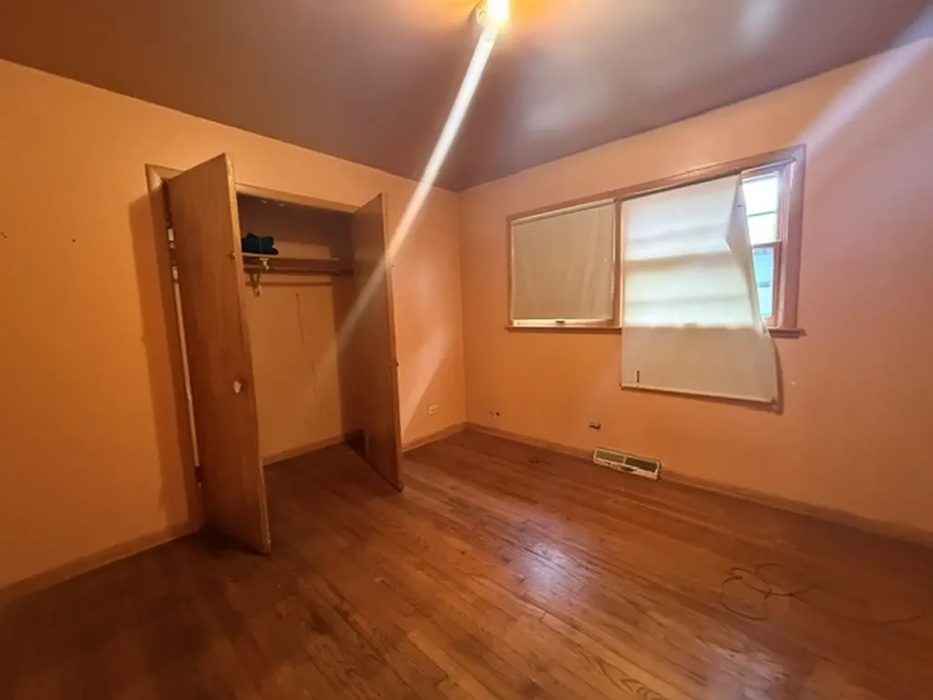 5953 South Throop Street Chicago IL 60636
