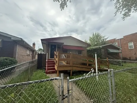 5953 South Throop Street Chicago IL 60636
