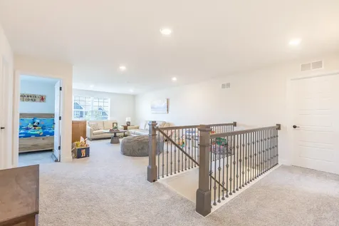 3687 Peregrine Way Elgin IL 60124